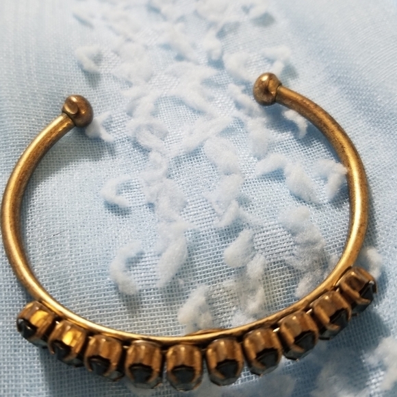 Elizabeth Cole Adelia Grey Swarovski and Gold Plated Brass Cuff GUC Adjustable - Picture 3 of 9